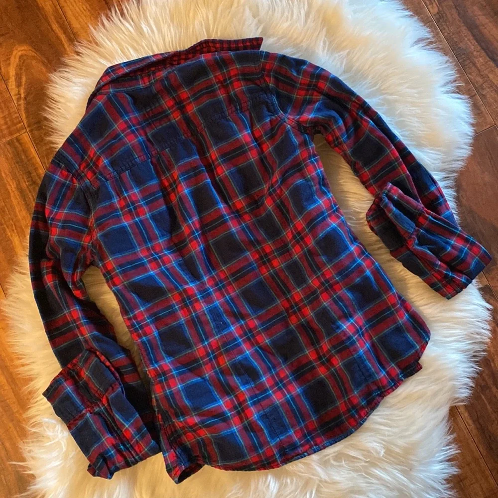 Button down shirt - Picture 3 of 3